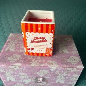 Rae Dunn Style ‘Cherry Lemonade’ Scented -Hand Poured Candle